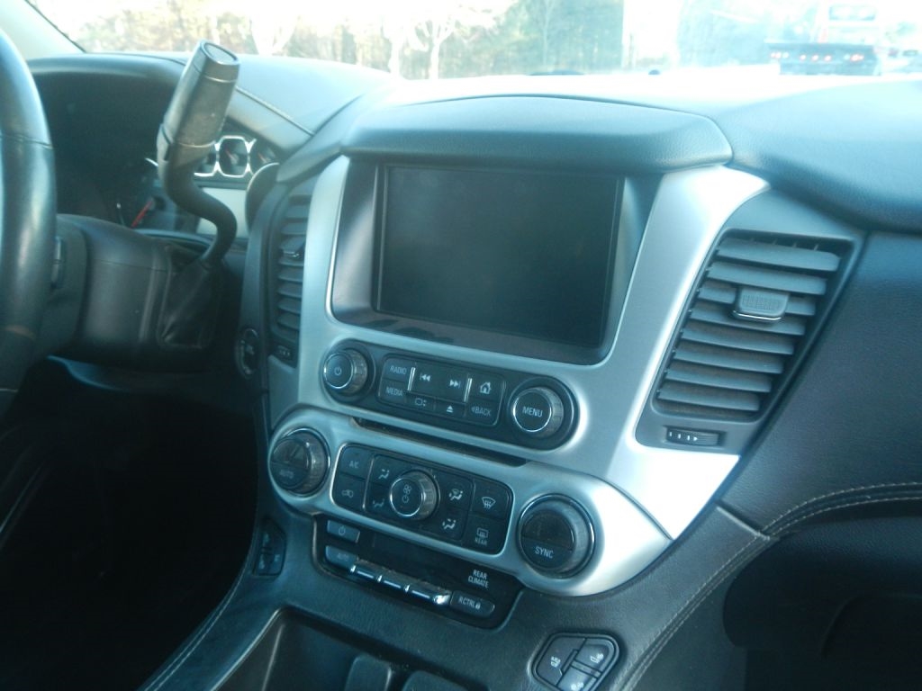 GMC Yukon SLT 4WD 2015