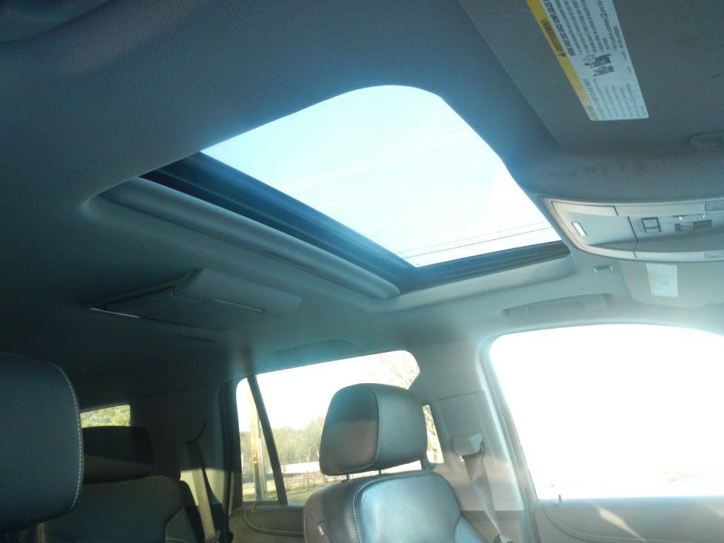 GMC Yukon SLT 4WD 2015