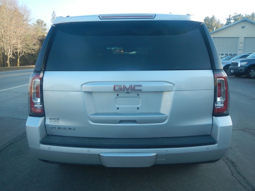GMC Yukon SLT 4WD 2015