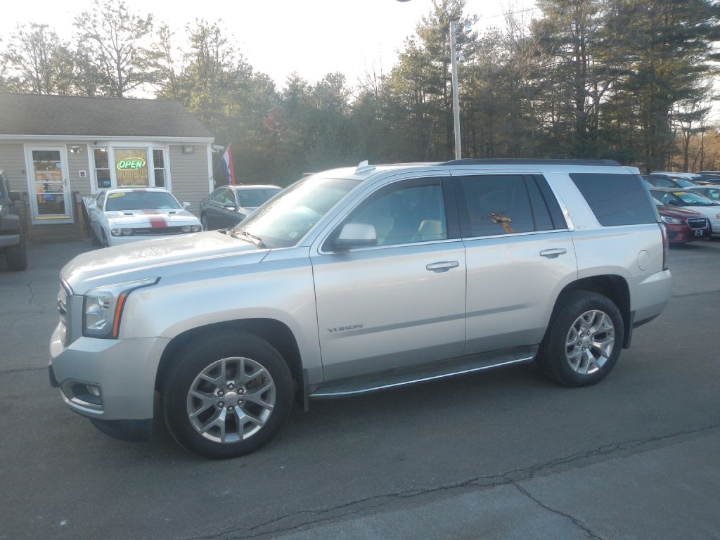GMC Yukon SLT 4WD 2015