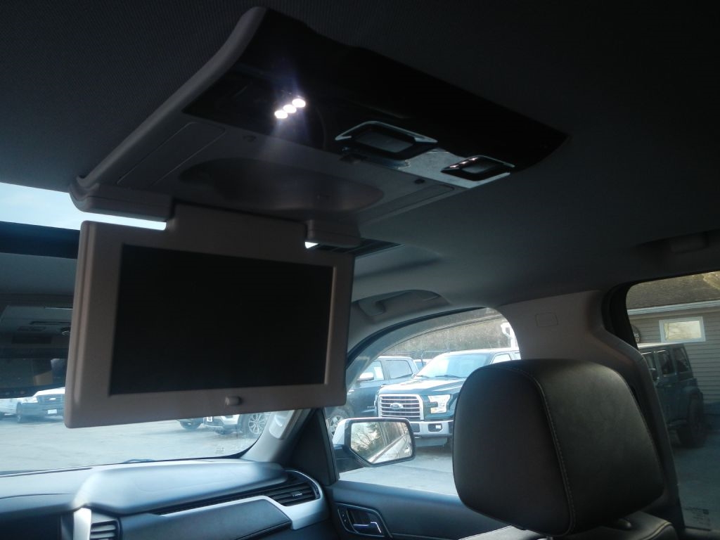 GMC Yukon SLT 4WD 2015