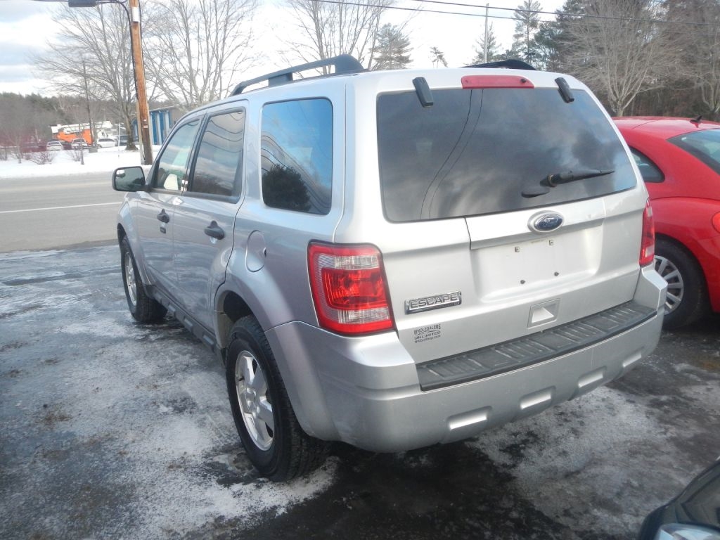 Ford Escape XLT 4WD 2012