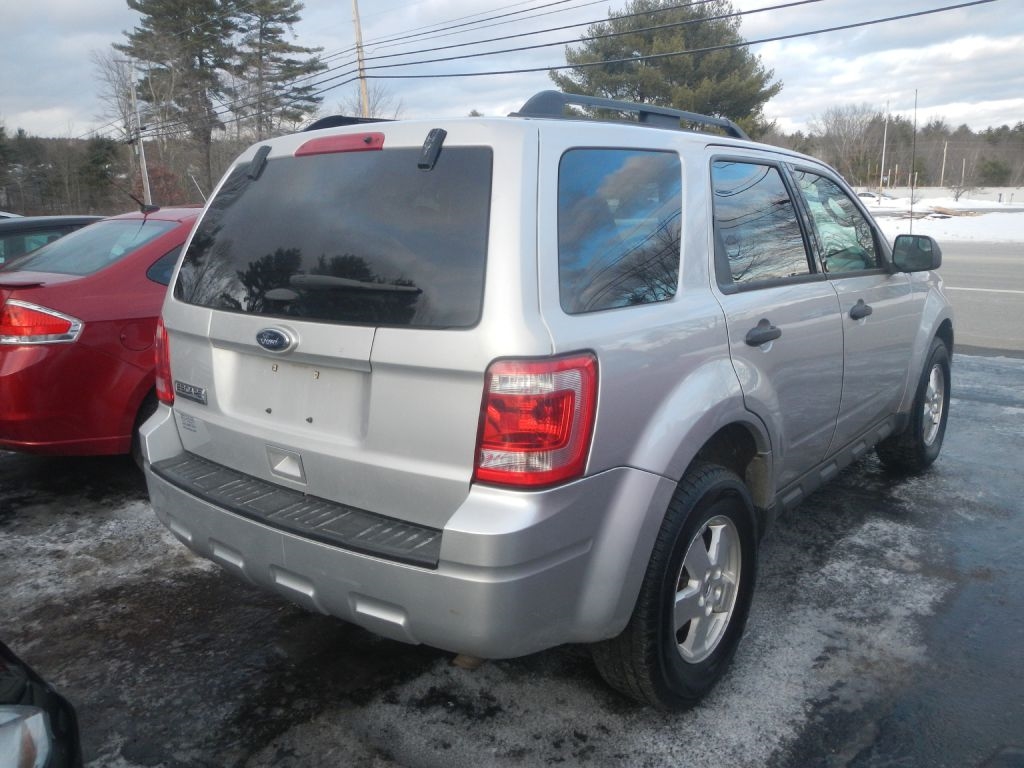 Ford Escape XLT 4WD 2012