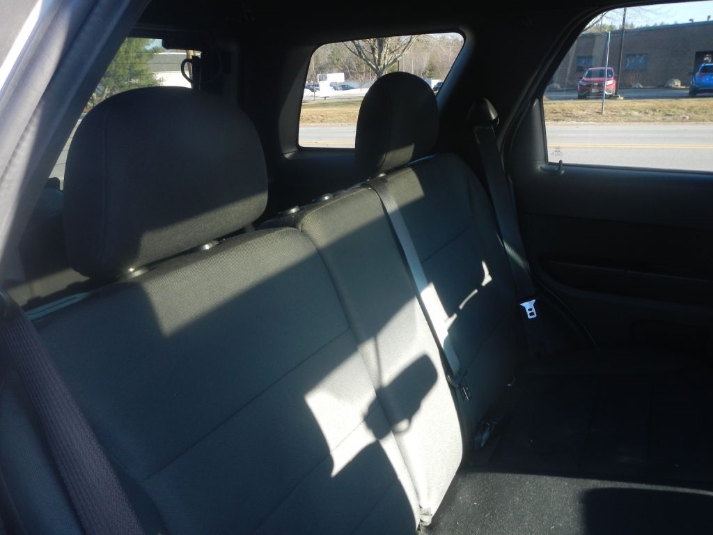 Ford Escape XLT 4WD 2012