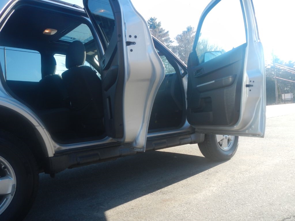 Ford Escape XLT 4WD 2012