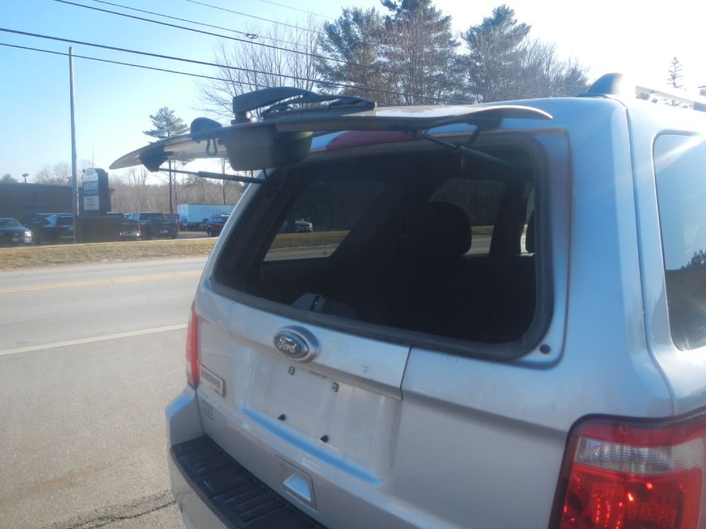 Ford Escape XLT 4WD 2012