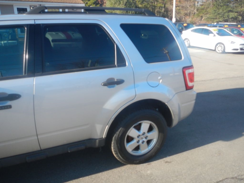Ford Escape XLT 4WD 2012