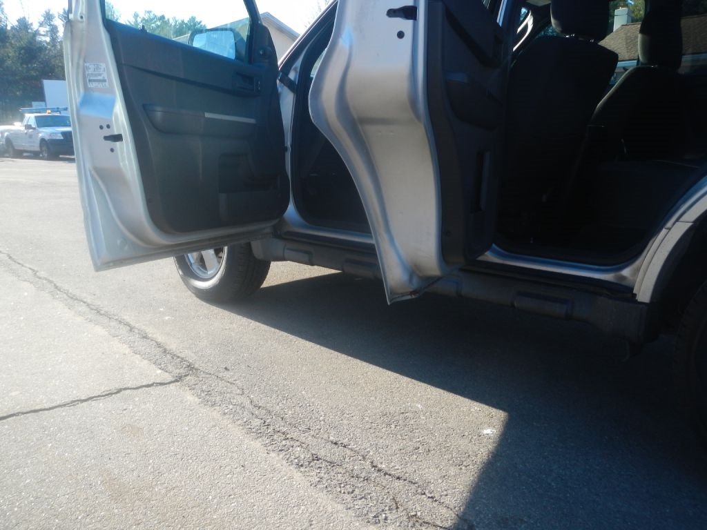 Ford Escape XLT 4WD 2012