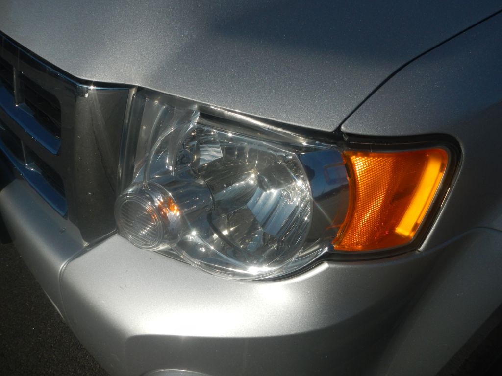 Ford Escape XLT 4WD 2012