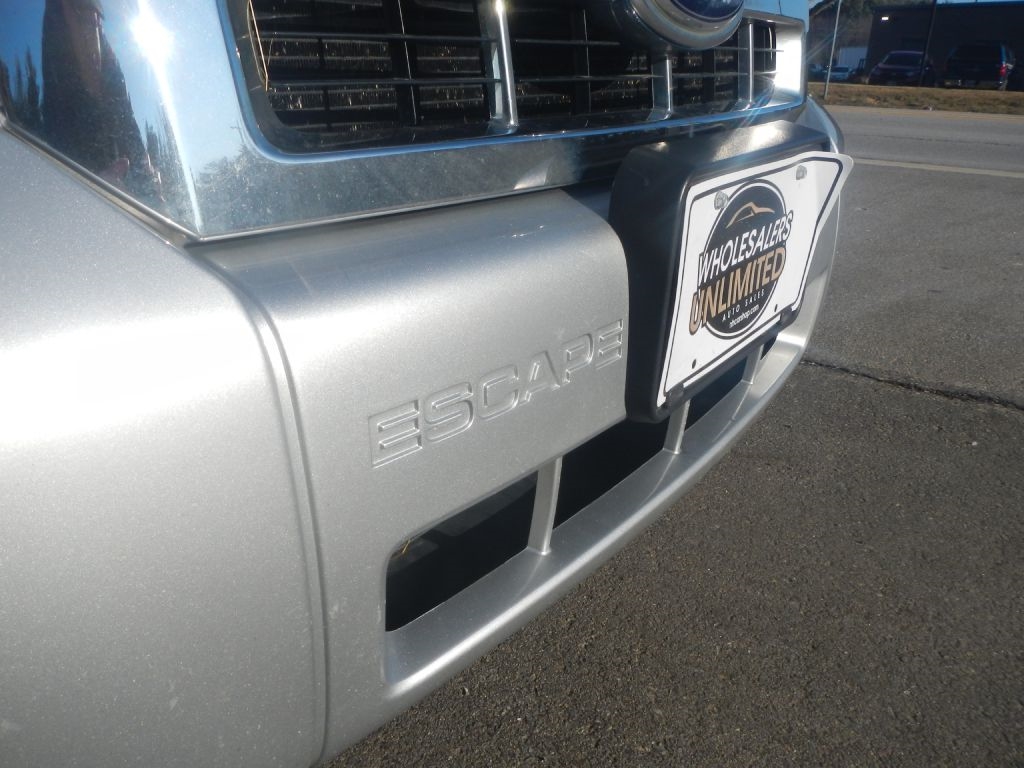 Ford Escape XLT 4WD 2012