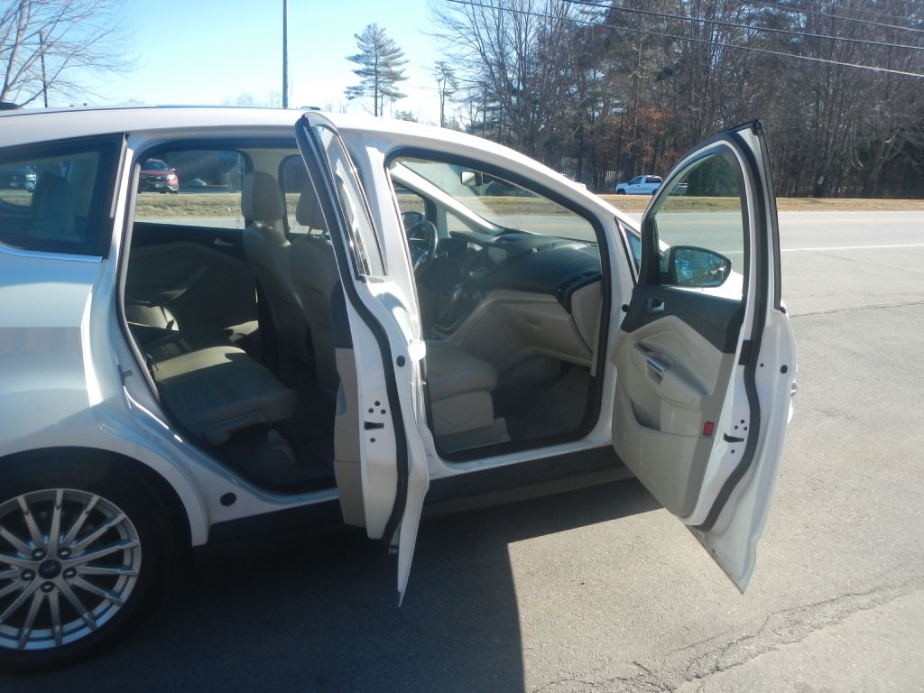 Ford C-Max Hybrid SEL 2016