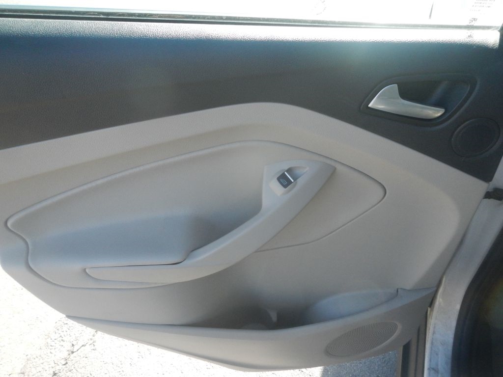 Ford C-Max Hybrid SEL 2016