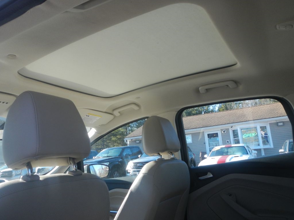 Ford C-Max Hybrid SEL 2016