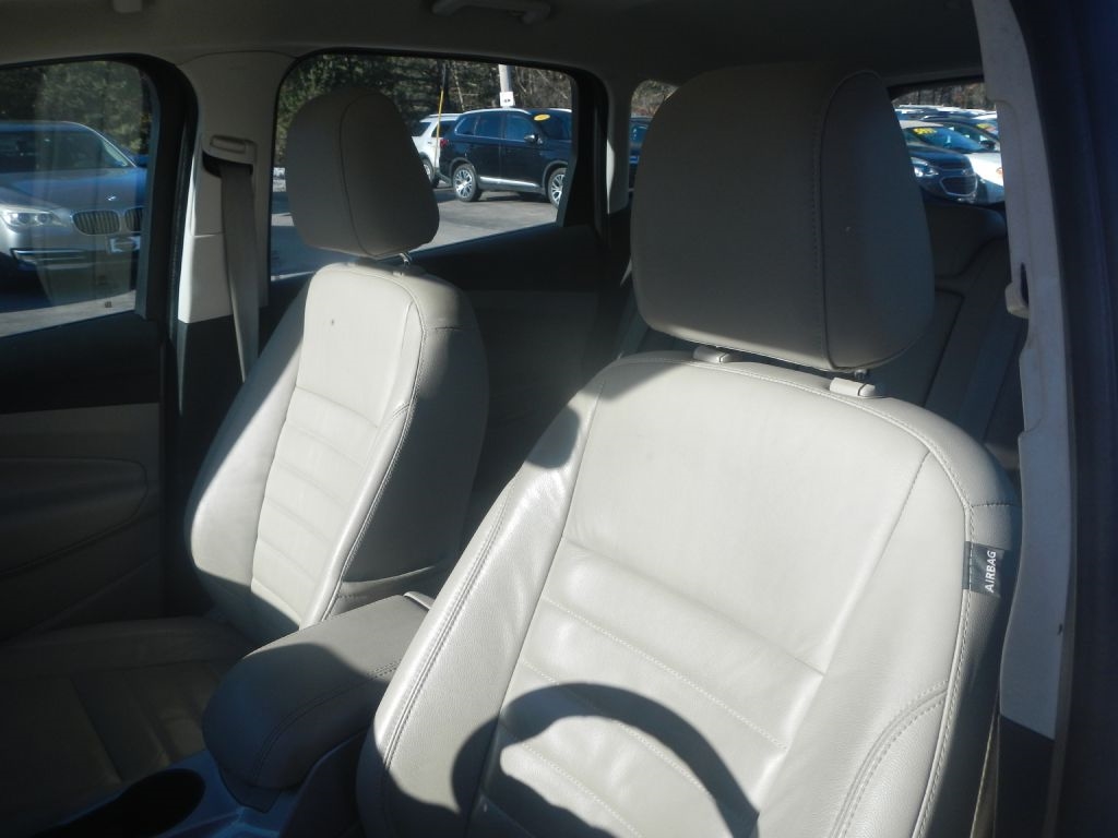 Ford C-Max Hybrid SEL 2016