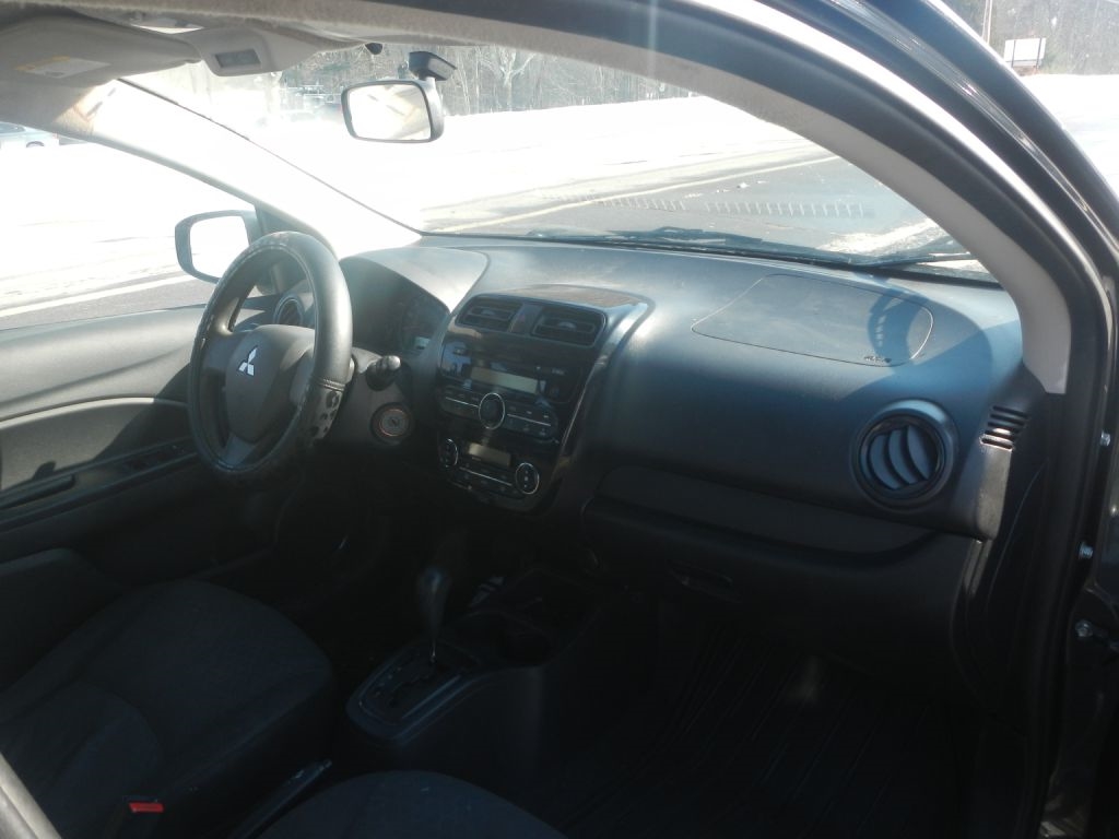 Mitsubishi Mirage ES 2015