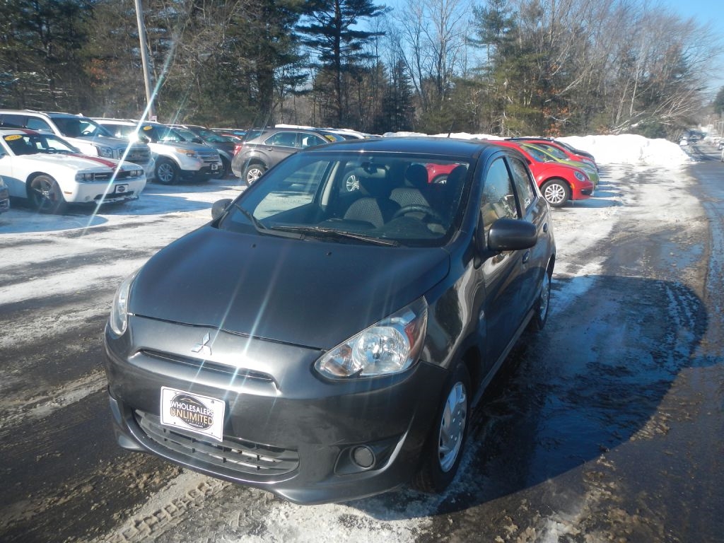 Mitsubishi Mirage ES 2015