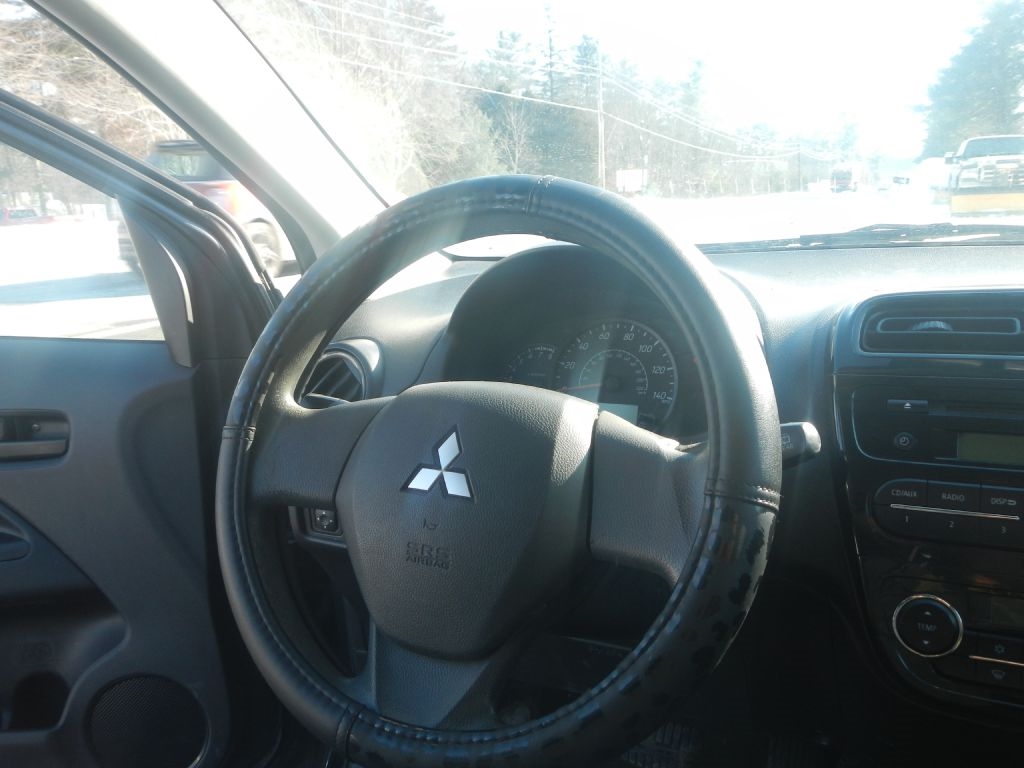 Mitsubishi Mirage ES 2015