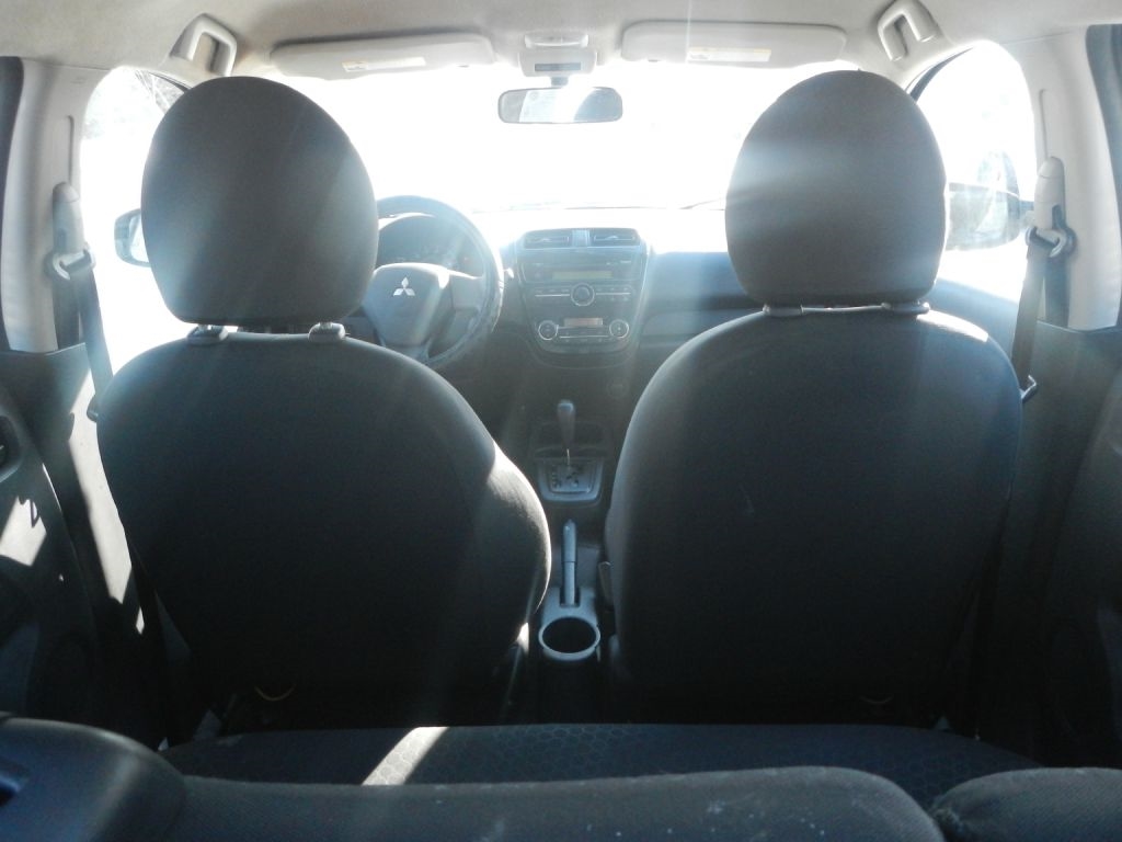 Mitsubishi Mirage ES 2015