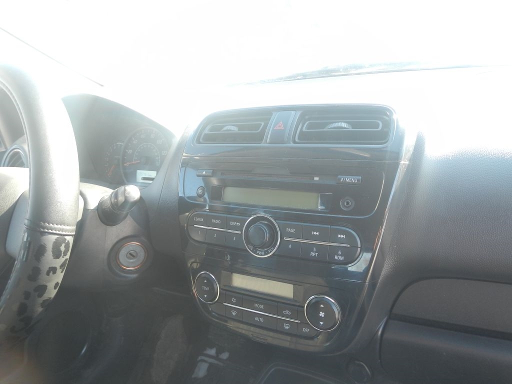 Mitsubishi Mirage ES 2015