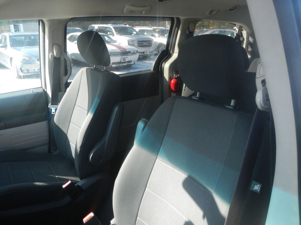 Dodge Grand Caravan SE 2008