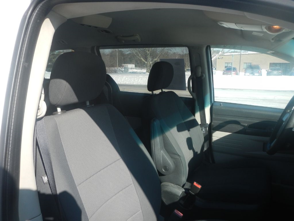 Dodge Grand Caravan SE 2008