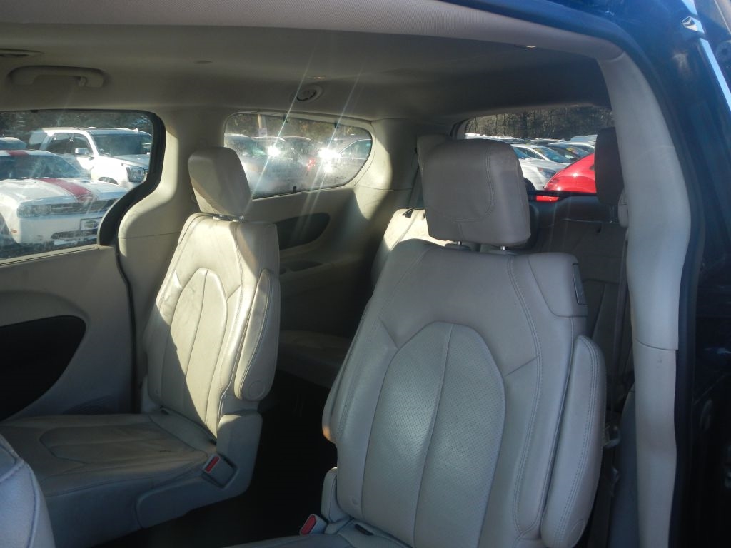 Chrysler Pacifica Touring-L 2018