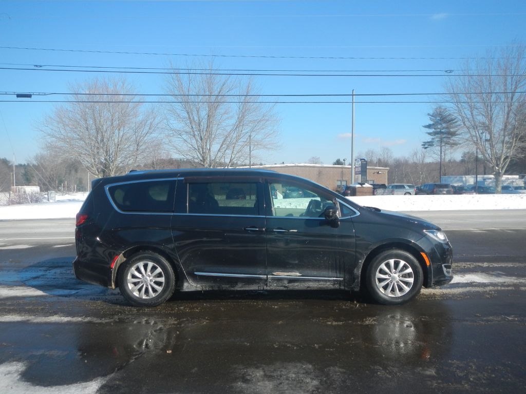 Chrysler Pacifica Touring-L 2018