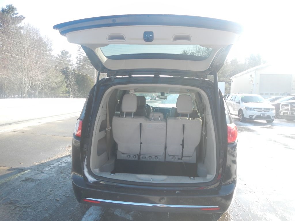 Chrysler Pacifica Touring-L 2018