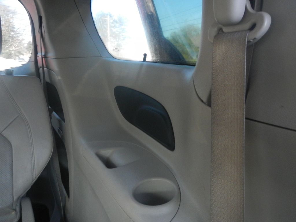 Chrysler Pacifica Touring-L 2018