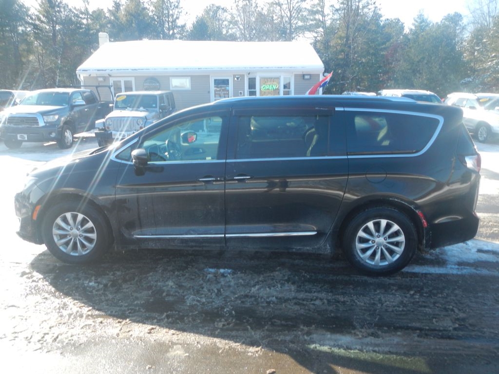 Chrysler Pacifica Touring-L 2018