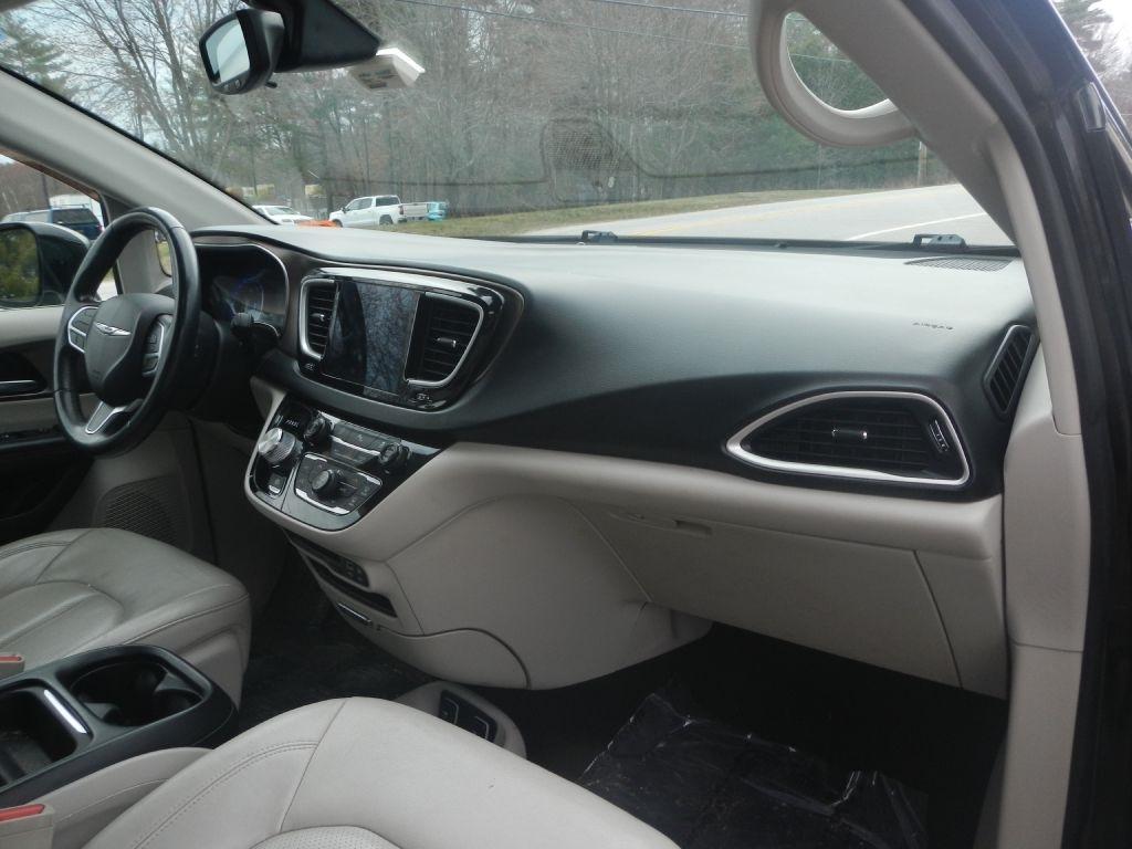 Chrysler Pacifica Touring-L 2018