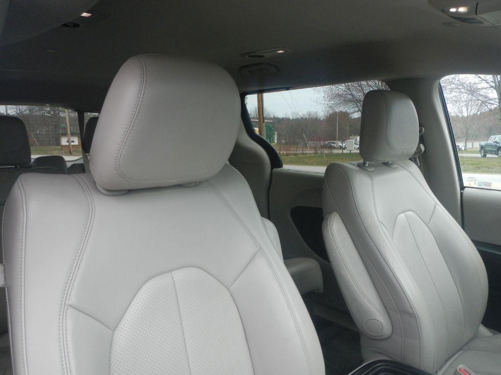 Chrysler Pacifica Touring-L 2018