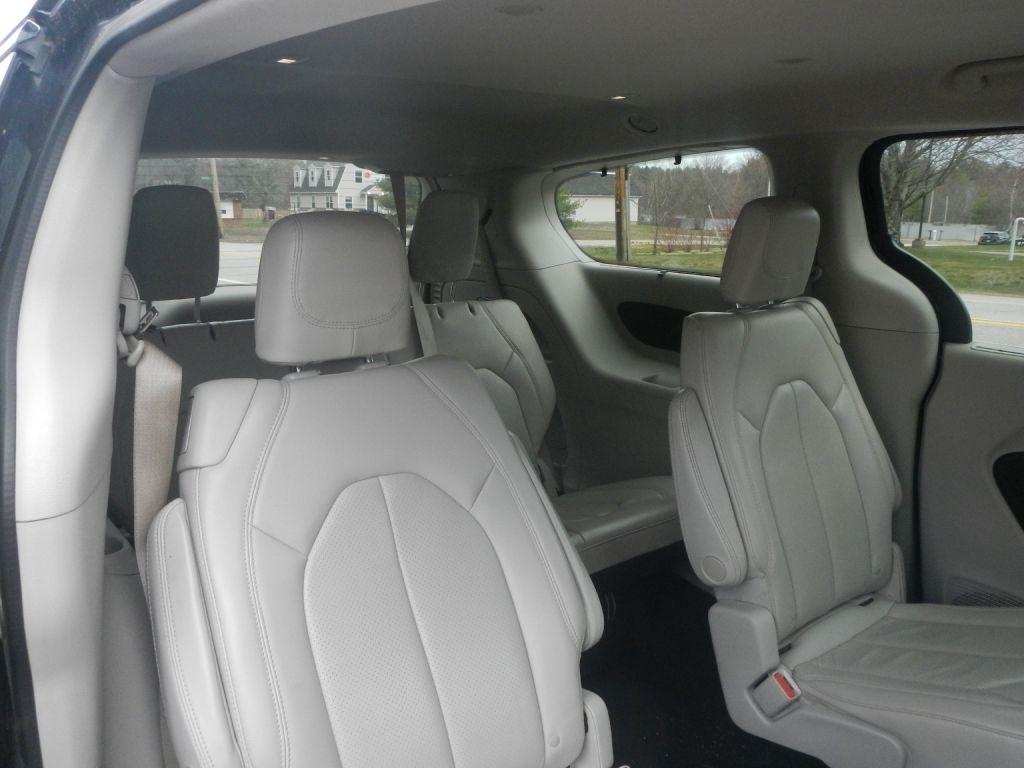 Chrysler Pacifica Touring-L 2018