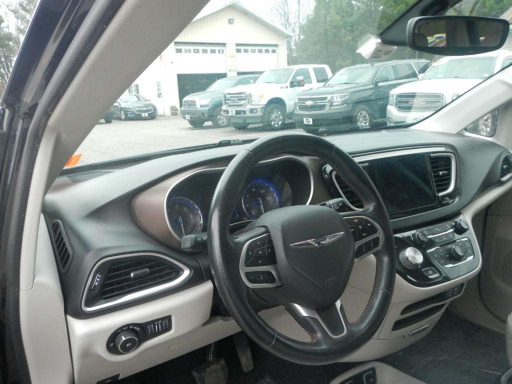 Chrysler Pacifica Touring-L 2018