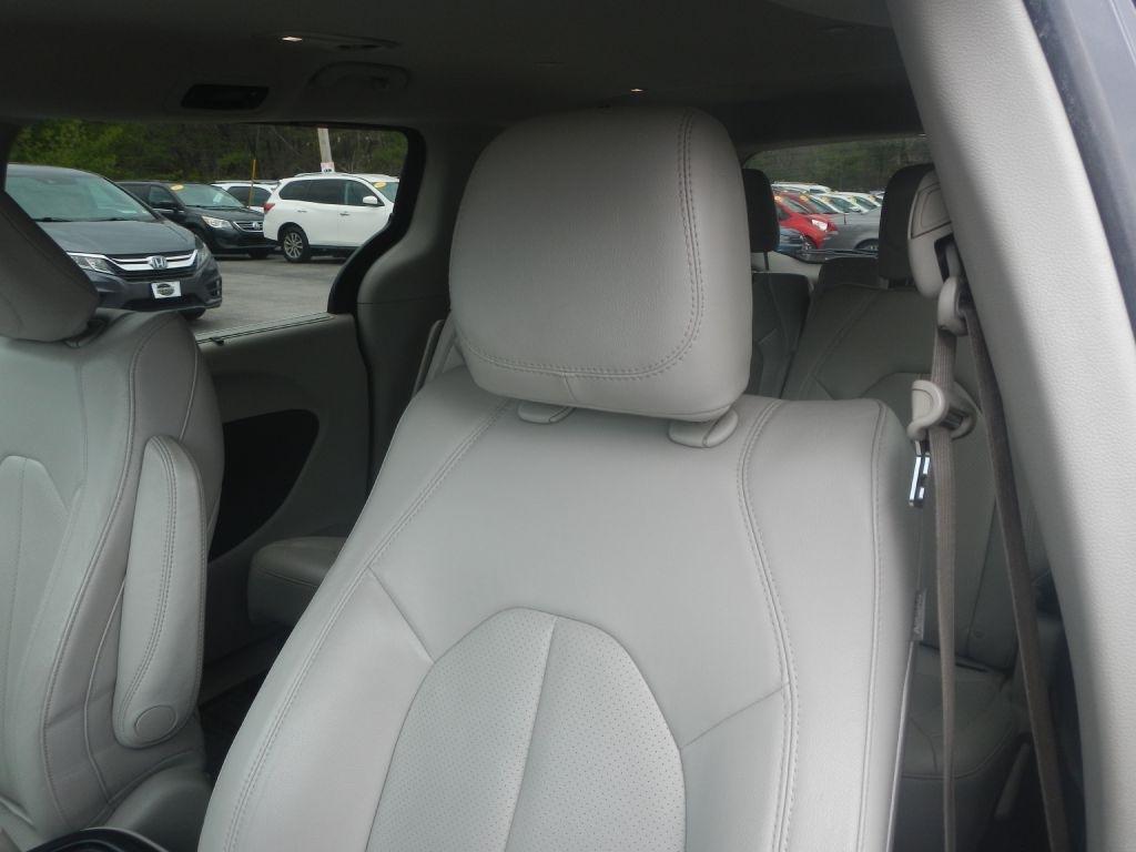 Chrysler Pacifica Touring-L 2018