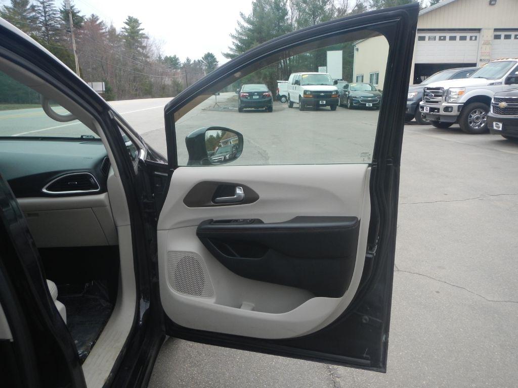 Chrysler Pacifica Touring-L 2018