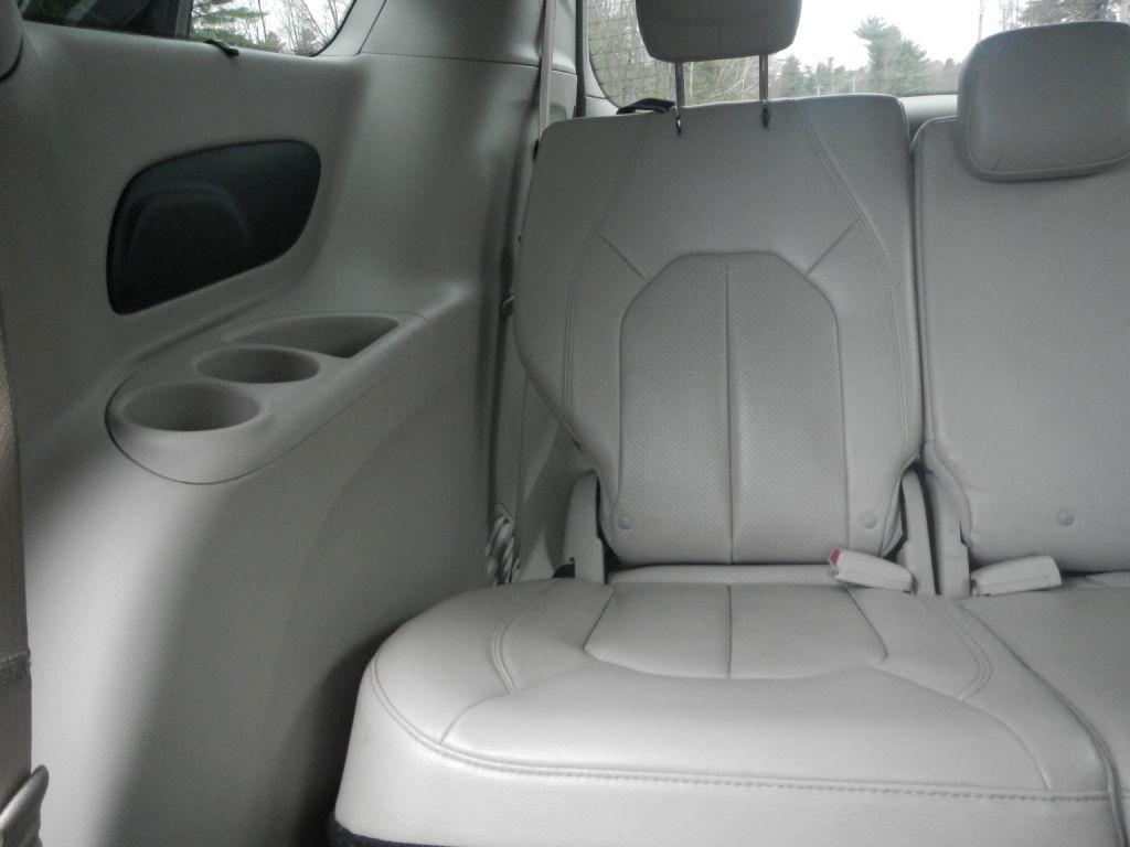 Chrysler Pacifica Touring-L 2018