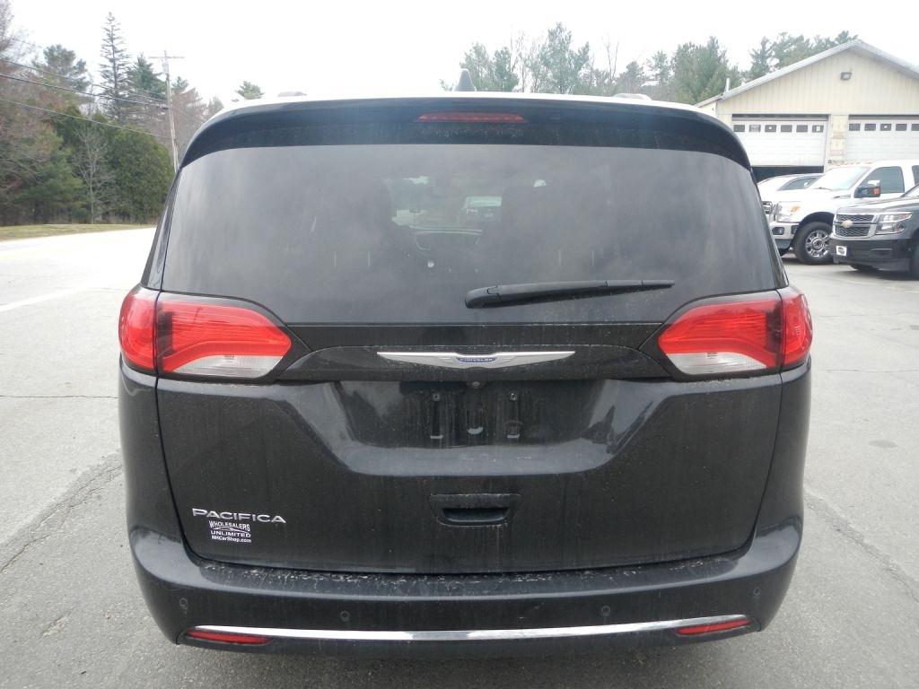 Chrysler Pacifica Touring-L 2018