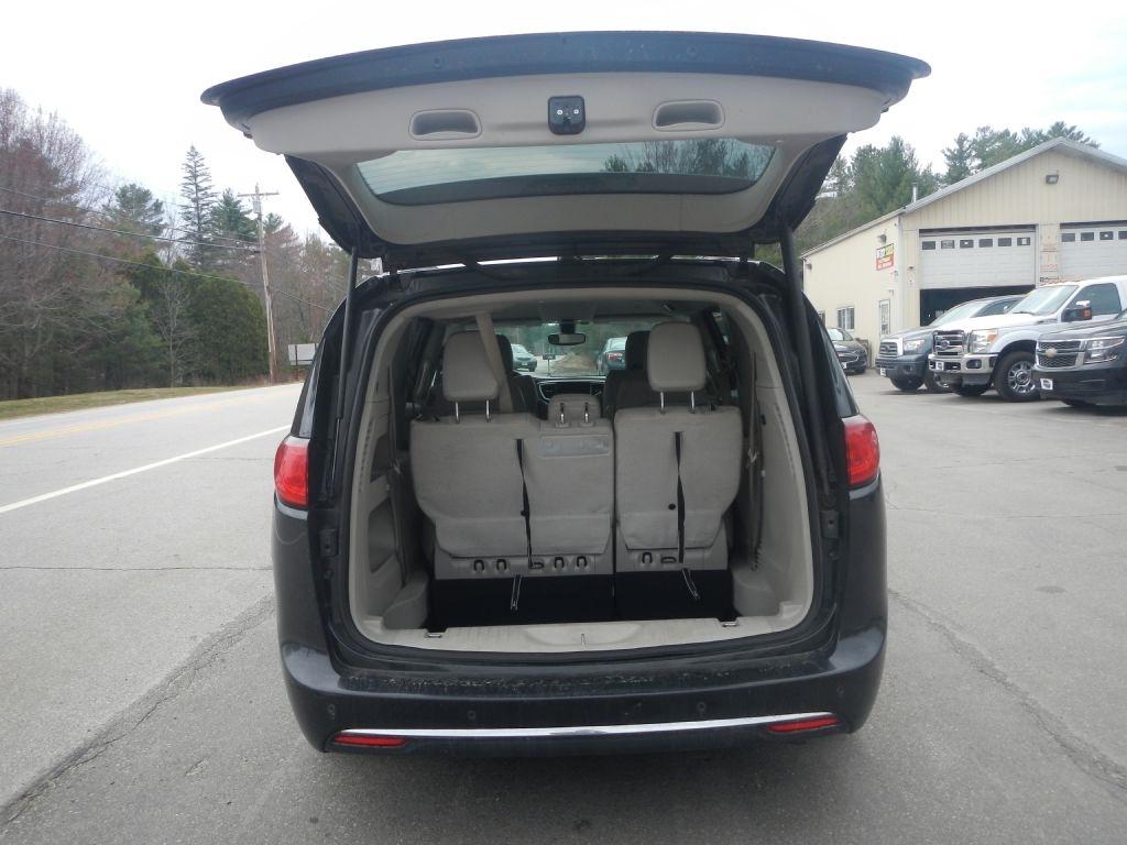 Chrysler Pacifica Touring-L 2018