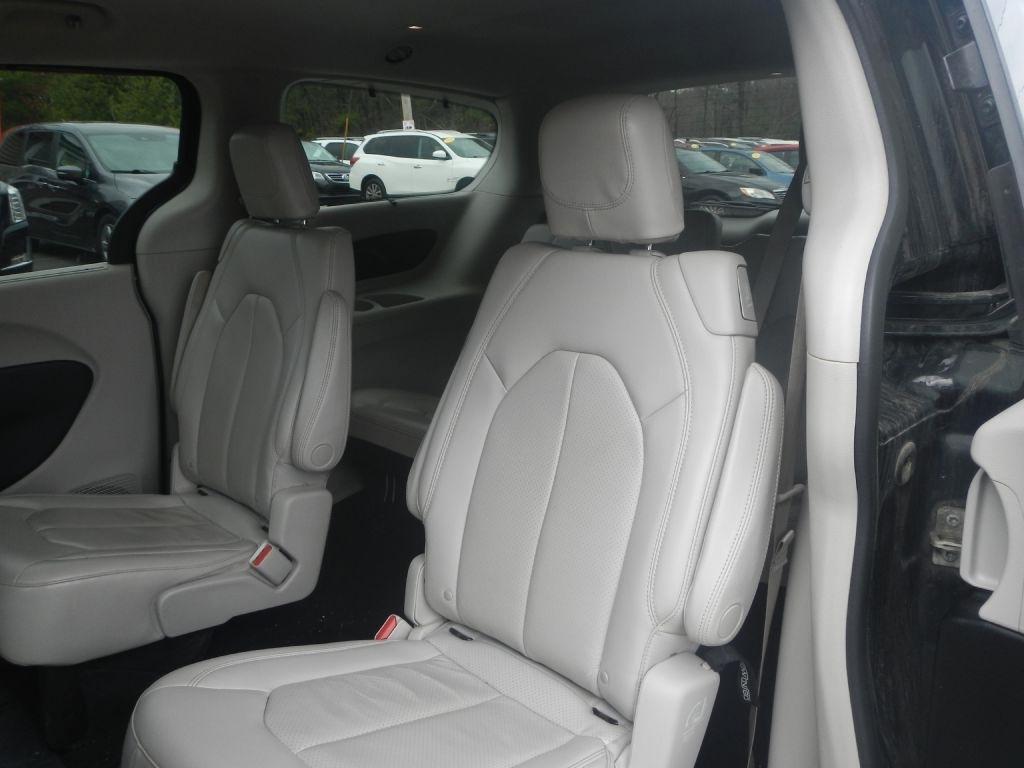 Chrysler Pacifica Touring-L 2018