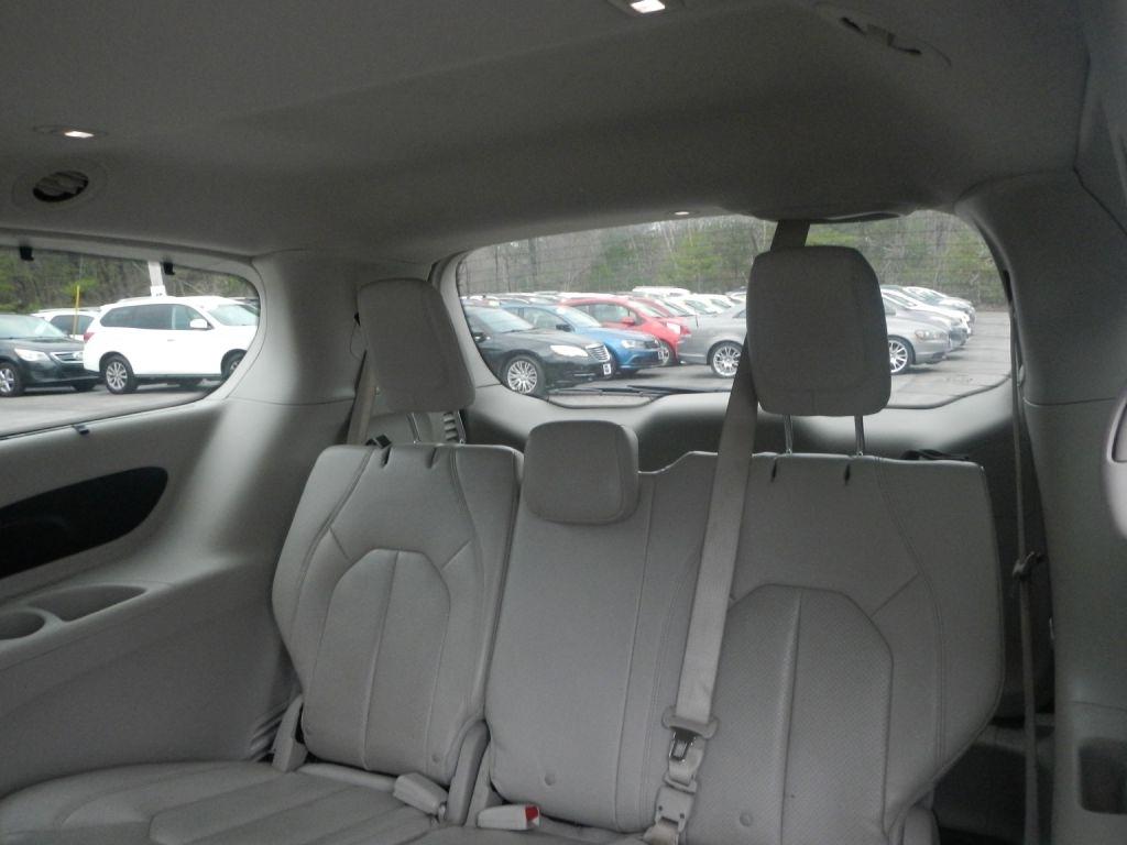 Chrysler Pacifica Touring-L 2018