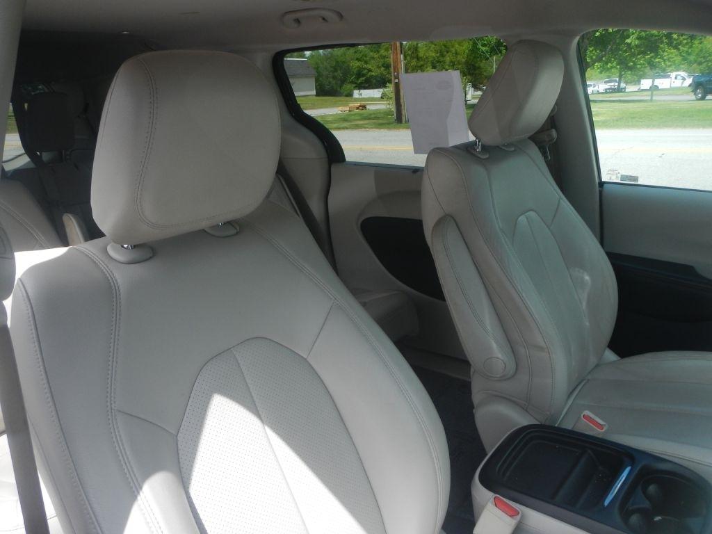 Chrysler Pacifica Touring-L 2018