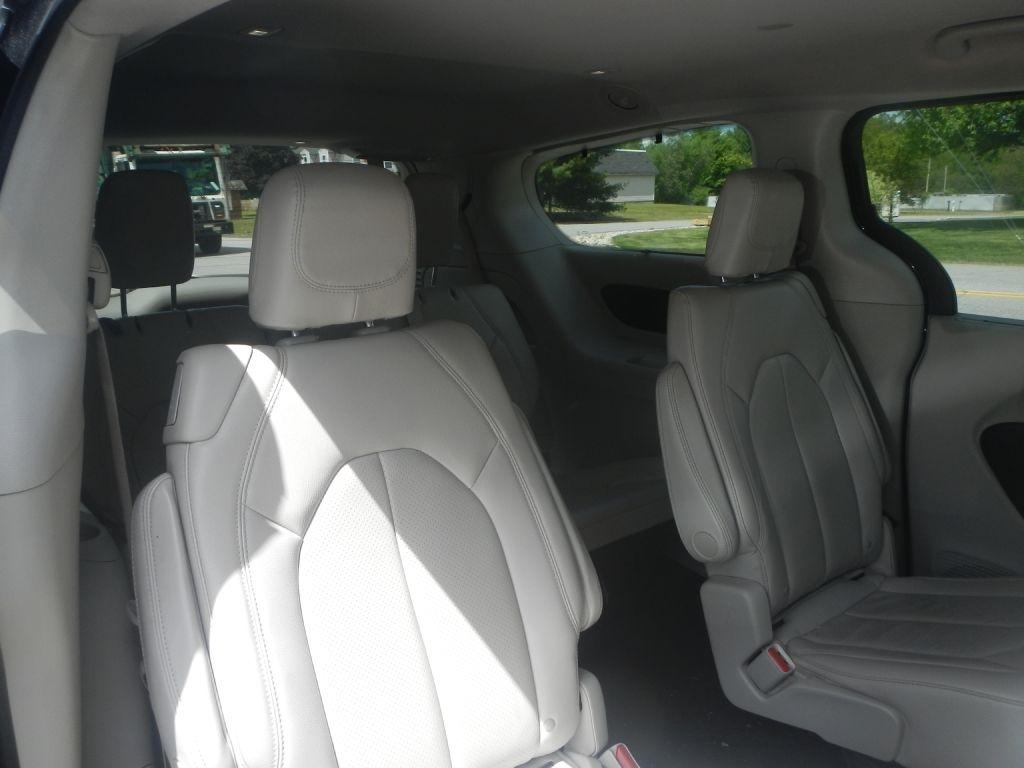 Chrysler Pacifica Touring-L 2018