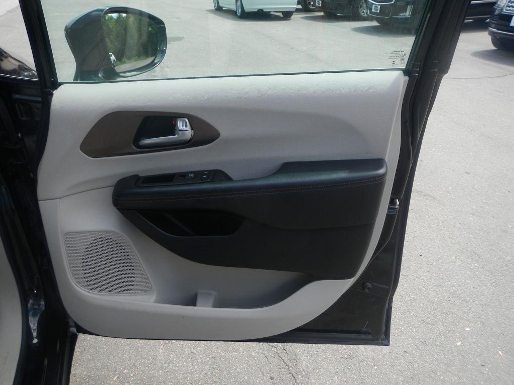 Chrysler Pacifica Touring-L 2018