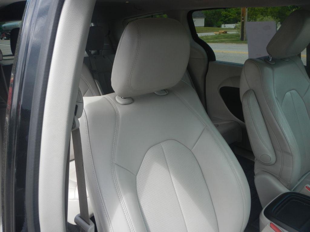 Chrysler Pacifica Touring-L 2018