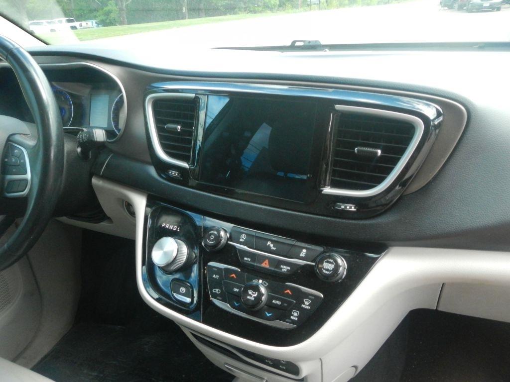 Chrysler Pacifica Touring-L 2018