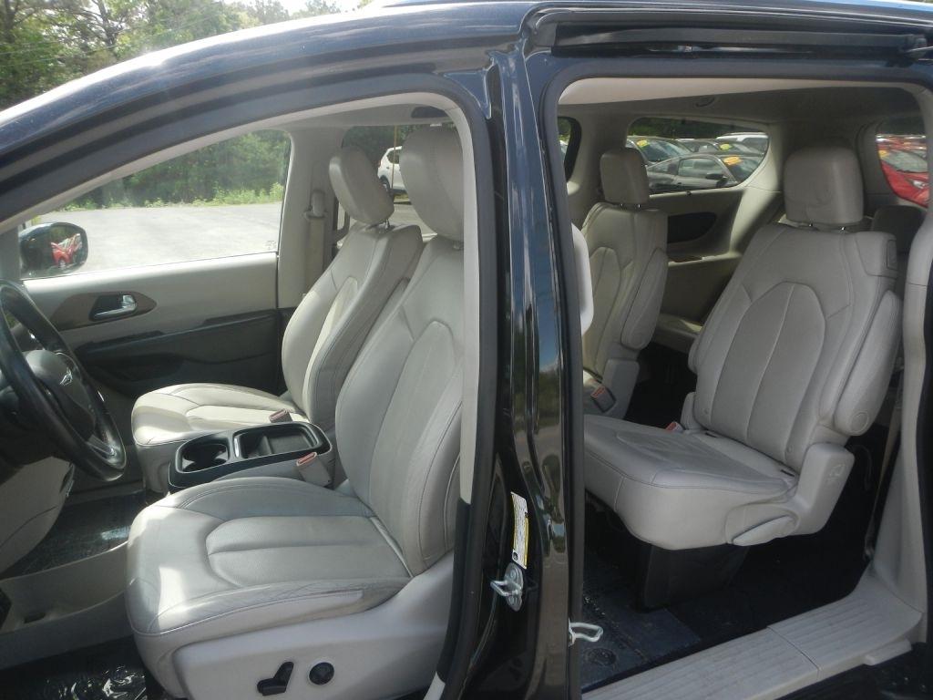 Chrysler Pacifica Touring-L 2018