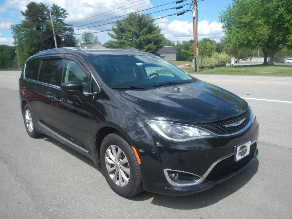 Chrysler Pacifica Touring-L 2018