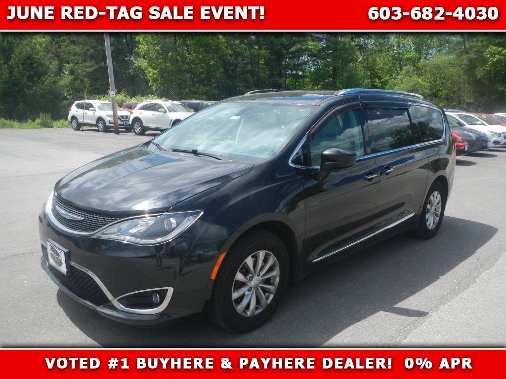 2018 Chrysler Pacifica Touring-L