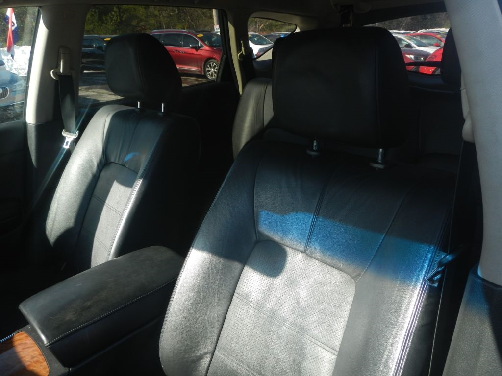 Nissan Murano S AWD 2011